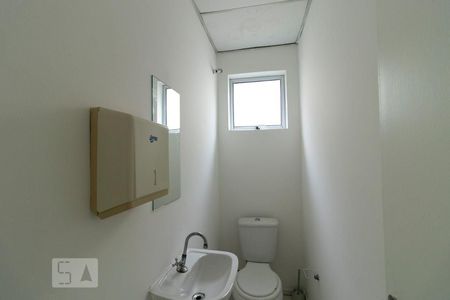 Casa à venda com 174m², 3 quartos e 2 vagasBanheiro 2