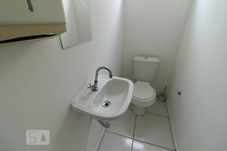 Casa à venda com 174m², 3 quartos e 2 vagasBanheiro 2