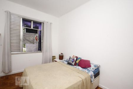 Apartamento à venda com 98m², 2 quartos e 1 vagaQuarto 1