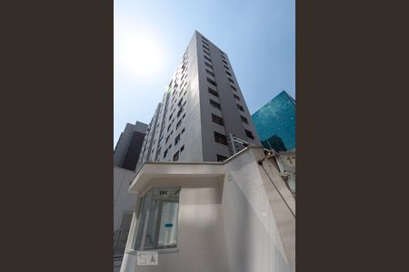 Apartamento para alugar com 85m², 2 quartos e 1 vagaFachada