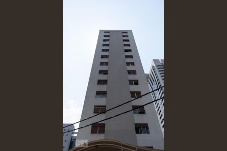 Apartamento para alugar com 85m², 2 quartos e 1 vagaFachada