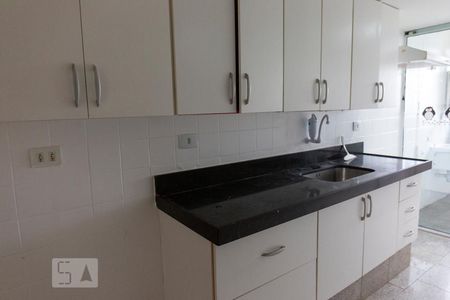 Apartamento para alugar com 95m², 3 quartos e 2 vagasCozinha