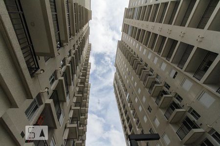 Apartamento à venda com 61m², 2 quartos e 2 vagas Apartamento à venda com 61m², 2 quartos e 2 vagasFachada