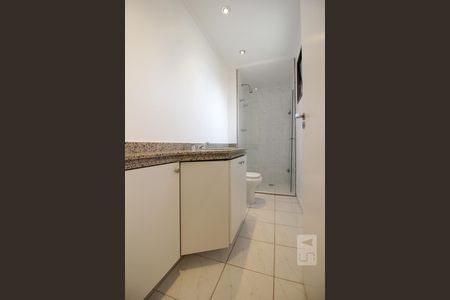 Banheiro da suíte 1 de apartamento à venda com 4 quartos, 149m² em Jardim Monte Kemel, São Paulo