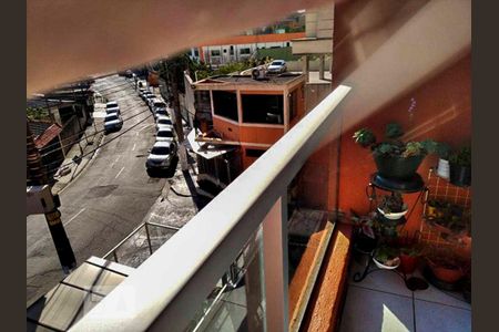 Apartamento à venda com 70m², 3 quartos e 1 vaga Apartamento à venda com 70m², 3 quartos e 1 vagaVista da Rua