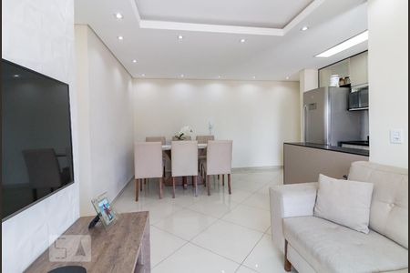 Sala de apartamento para alugar com 2 quartos, 52m² em Picanço, Guarulhos