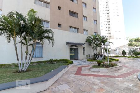 Apartamento para alugar com 90m², 3 quartos e 2 vagasEntrada do bloco