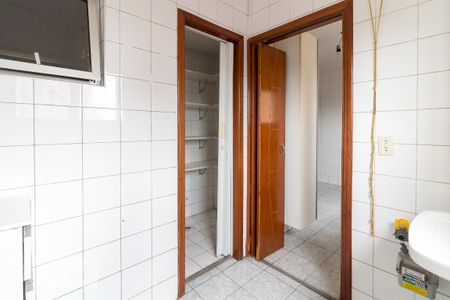 Apartamento para alugar com 90m², 3 quartos e 2 vagasÁrea de serviço