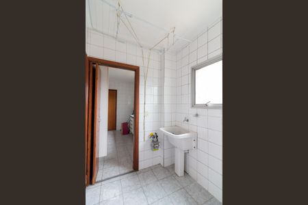 Área de serviço de apartamento para alugar com 3 quartos, 90m² em Vila Augusta, Guarulhos
