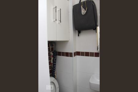 Apartamento à venda com 78m², 2 quartos e 1 vagabanheiro de serviço