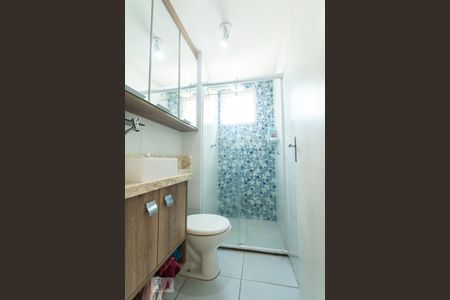 Banheiro de apartamento à venda com 2 quartos, 43m² em Água Branca, São Paulo