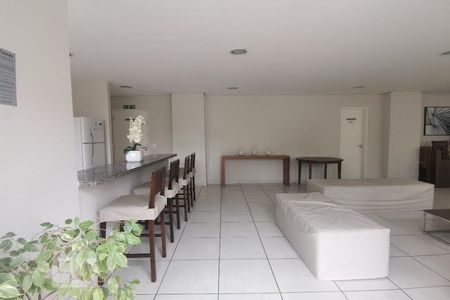 Apartamento para alugar com 64m², 2 quartos e 1 vagaÁrea comum - Salão de festas