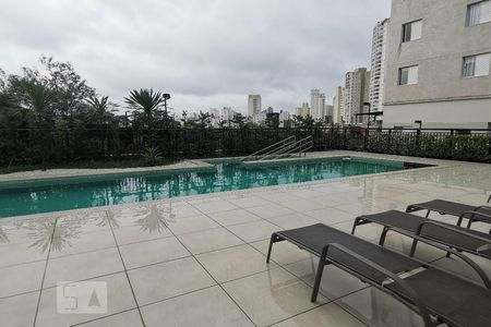 Apartamento para alugar com 64m², 2 quartos e 1 vagaÁrea Comum Piscina