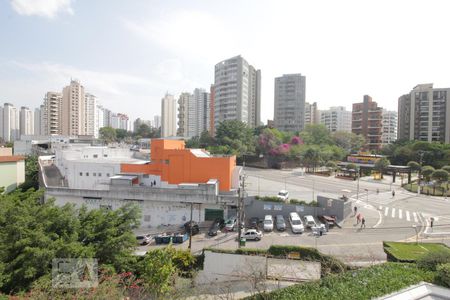 Apartamento para alugar com 380m², 3 quartos e 2 vagasVista da suíte 1