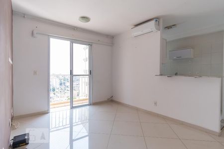 Sala de apartamento à venda com 2 quartos, 70m² em Bonfim, Campinas