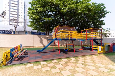 Apartamento à venda com 70m², 2 quartos e 1 vaga Apartamento à venda com 70m², 2 quartos e 1 vagaÁrea Comum - Playground