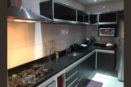 Cozinha de apartamento à venda com 1 quarto, 100m² em Nova Gerty, São Caetano do Sul