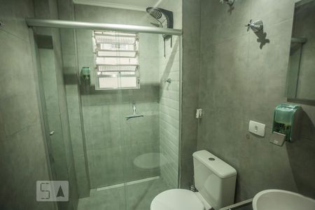 Banheiro de kitnet/studio à venda com 1 quarto, 25m² em Sé, São Paulo