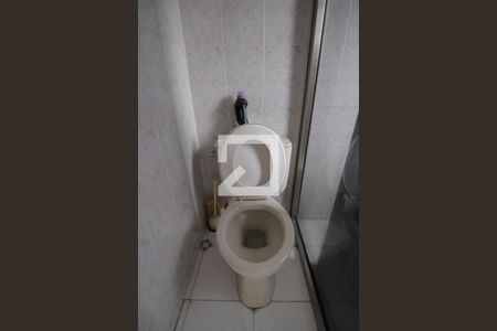 Casa à venda com 172m², 4 quartos e 2 vagasBanheiro