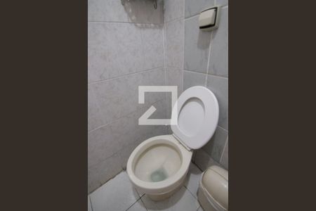 Casa à venda com 172m², 4 quartos e 2 vagasBanheiro