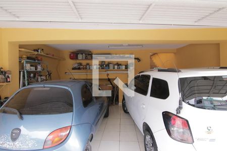 Casa à venda com 172m², 4 quartos e 2 vagasGaragem