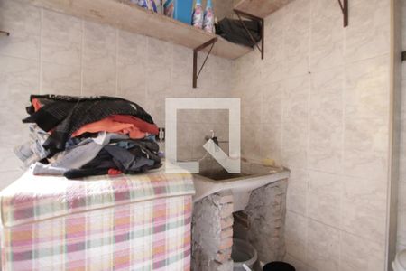 Casa à venda com 172m², 4 quartos e 2 vagasLavanderia