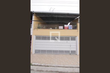 Casa à venda com 172m², 4 quartos e 2 vagasFachada