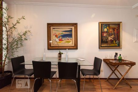 Apartamento à venda com 65m², 1 quarto e 1 vagaSala