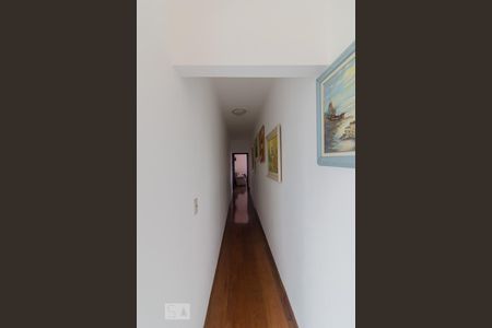 Casa à venda com 300m², 6 quartos e 8 vagasCorredor