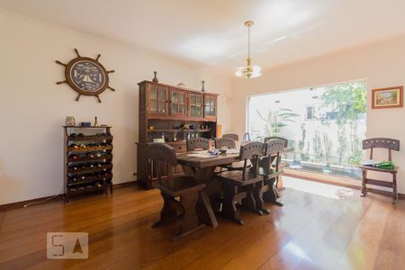 Sala de casa à venda com 6 quartos, 300m² em Campestre, Santo André