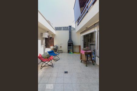 Casa à venda com 300m², 6 quartos e 8 vagasQuintal