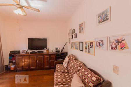 Casa à venda com 300m², 6 quartos e 8 vagasQuarto 03