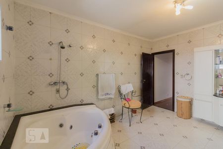 Casa à venda com 300m², 6 quartos e 8 vagasSuíte