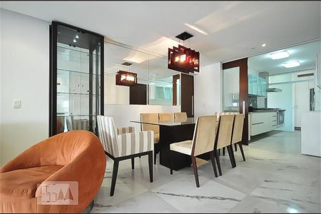 Sala de apartamento para alugar com 3 quartos, 137m² em Paraíso do Morumbi, São Paulo