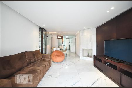 Sala de apartamento para alugar com 3 quartos, 137m² em Paraíso do Morumbi, São Paulo