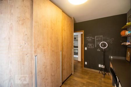 Apartamento para alugar com 116m², 2 quartos e 2 vagasQuarto