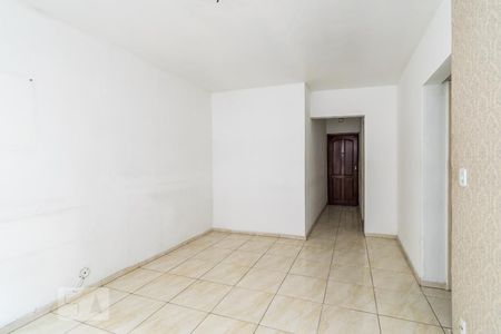 Sala de apartamento para alugar com 2 quartos, 68m² em Olaria, Rio de Janeiro