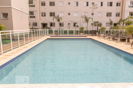 Apartamento para alugar com 45m², 2 quartos e 2 vagasÁrea comum - Piscina