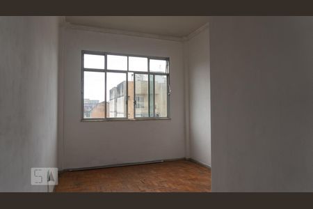 Sala de apartamento para alugar com 2 quartos, 45m² em Vila Isabel, Rio de Janeiro