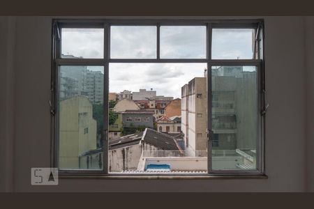 Sala de apartamento para alugar com 2 quartos, 45m² em Vila Isabel, Rio de Janeiro