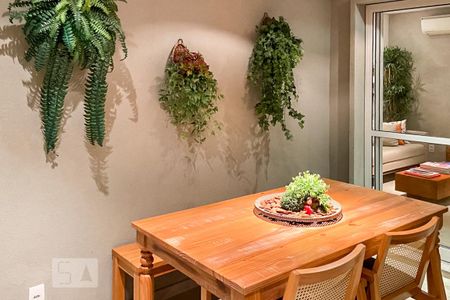 Apartamento para alugar com 107m², 2 quartos e 2 vagas Apartamento para alugar com 107m², 2 quartos e 2 vagasVaranda