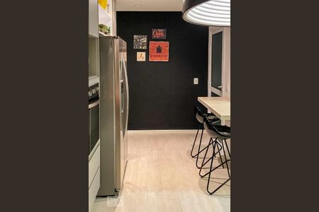 Apartamento para alugar com 107m², 2 quartos e 2 vagas Apartamento para alugar com 107m², 2 quartos e 2 vagasCozinha
