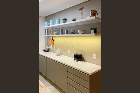 Apartamento para alugar com 107m², 2 quartos e 2 vagas Apartamento para alugar com 107m², 2 quartos e 2 vagasCozinha