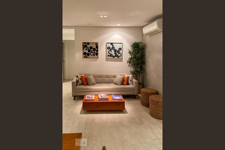 Apartamento para alugar com 107m², 2 quartos e 2 vagas Apartamento para alugar com 107m², 2 quartos e 2 vagasSala