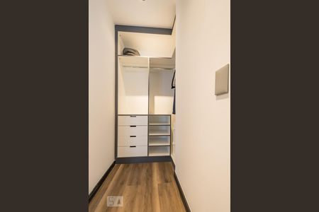 Apartamento à venda com 45m², 1 quarto e 1 vagaSuíte 