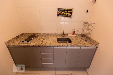 Cozinha de kitnet/studio para alugar com 1 quarto, 27m² em Centro, São Paulo