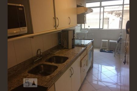 Apartamento para alugar com 125m², 3 quartos e 2 vagas Apartamento para alugar com 125m², 3 quartos e 2 vagasCozinha
