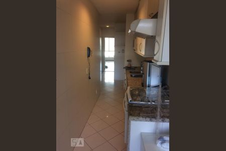 Apartamento para alugar com 125m², 3 quartos e 2 vagas Apartamento para alugar com 125m², 3 quartos e 2 vagasCozinha