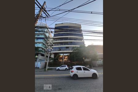 Apartamento à venda com 236m², 3 quartos e 2 vagasFachada