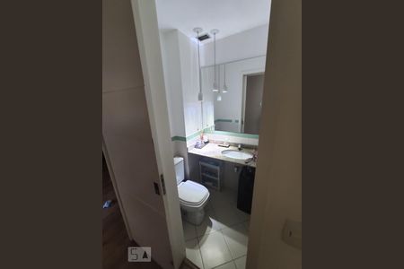 Apartamento para alugar com 236m², 3 quartos e 2 vagasLavabo